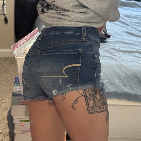 American eagle shorts - Picture 2 of 3